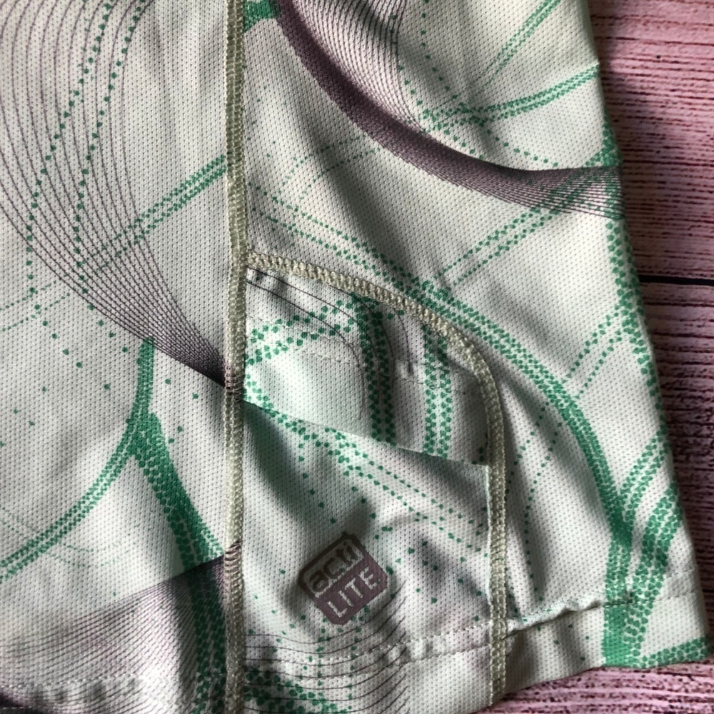 Salomon Green 1/4 Zip Short Sleeve Top Size L - Picture 7 of 7
